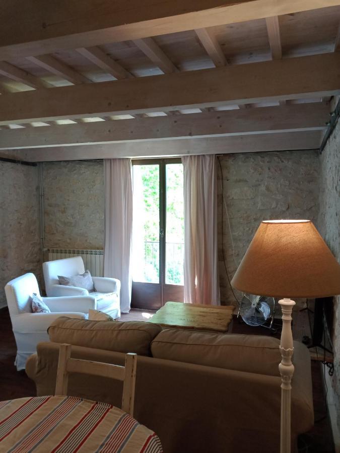 Mas De Karlotte Apartment Pernes-les-Fontaines Bagian luar foto